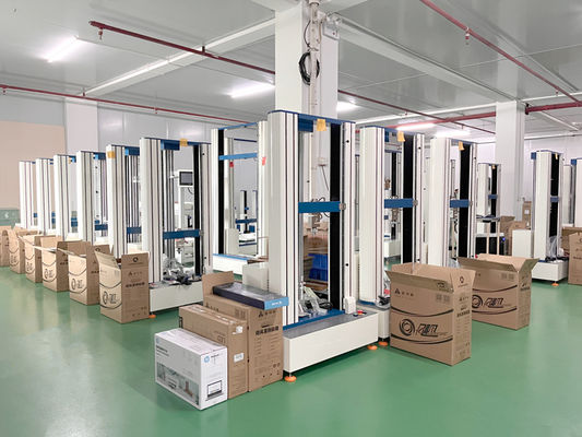 Single Column Universal Testing Machine with 850mm Stroke and IP56 Protection for Material Testing