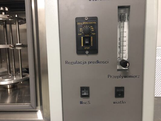 LIYI ASTM1171 Peralatan Uji Ozon Dinamis Kamar Uji Penuaan Ozon Akselerasi Karet Kamar Uji Penuaan Harga